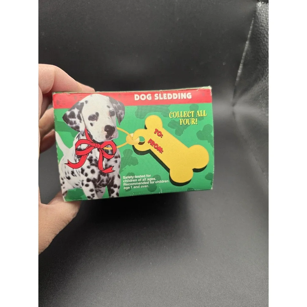 McDonald's 101 Dalmations Snow Dome Dog Sledding 1996